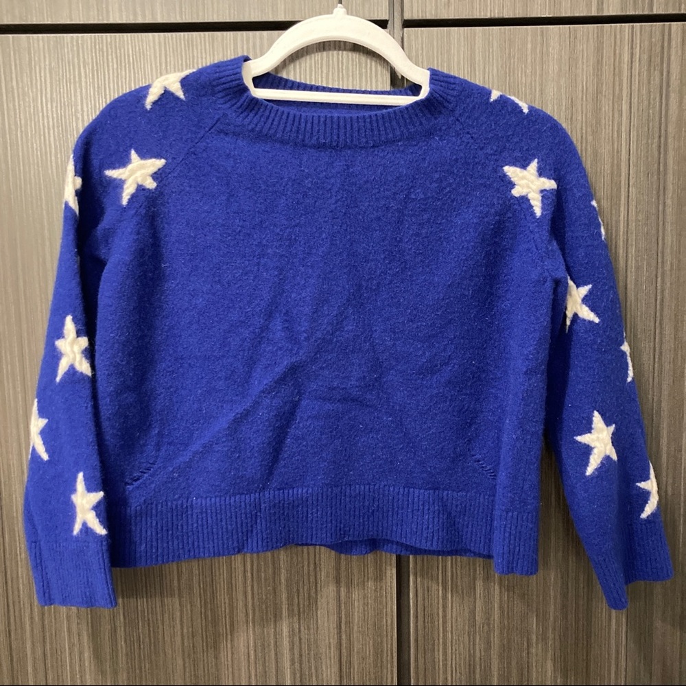 Super soft sapphire blue crop sweater